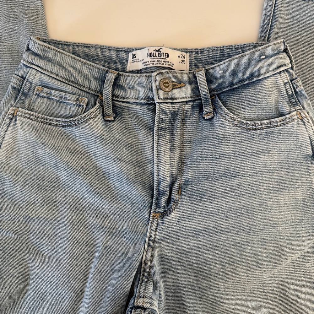 Hollister Light Wash Denim Jeans